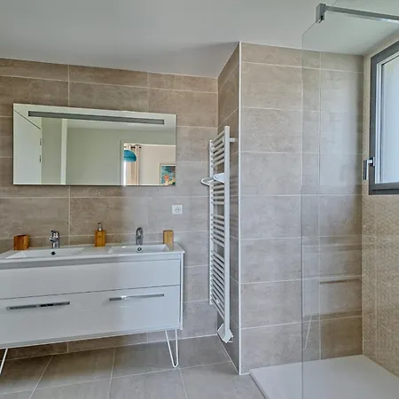 Family House With Private Pool La Baule